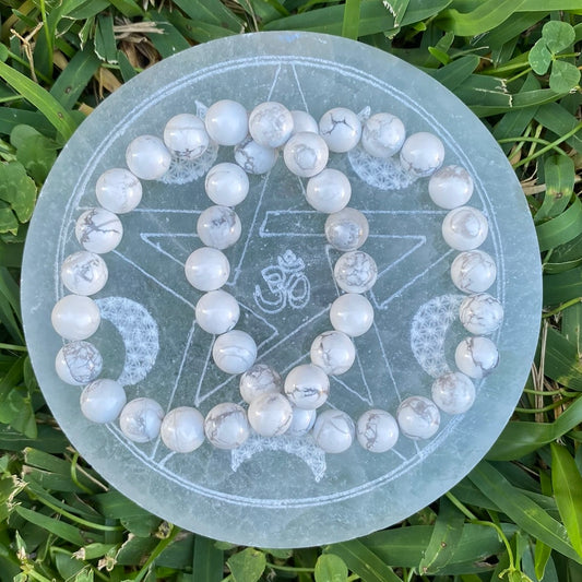 White Howlite Gemstone Bracelet